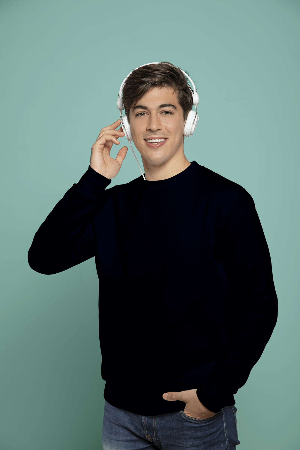 Plain Black Men’s Sweatshirt for Winter